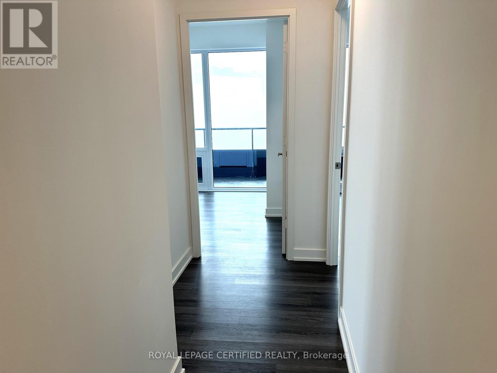 3311 - 448 Burnhamthorpe Road W, Mississauga (City Centre), Ontario  L5B 4M6 - Photo 3 - W12901748