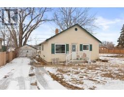 118 2 Street SE, Redcliff, Alberta