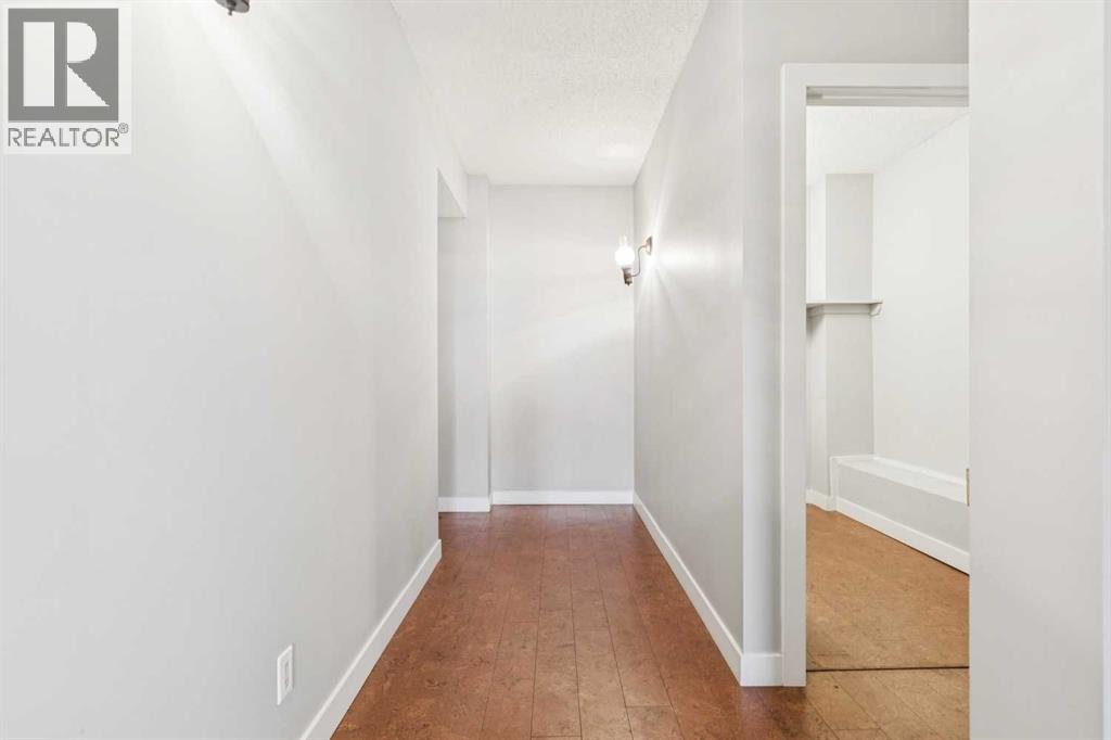 2d, 215 2 Street Ne, Calgary, Alberta  T2E 2W8 - Photo 12 - A2271565