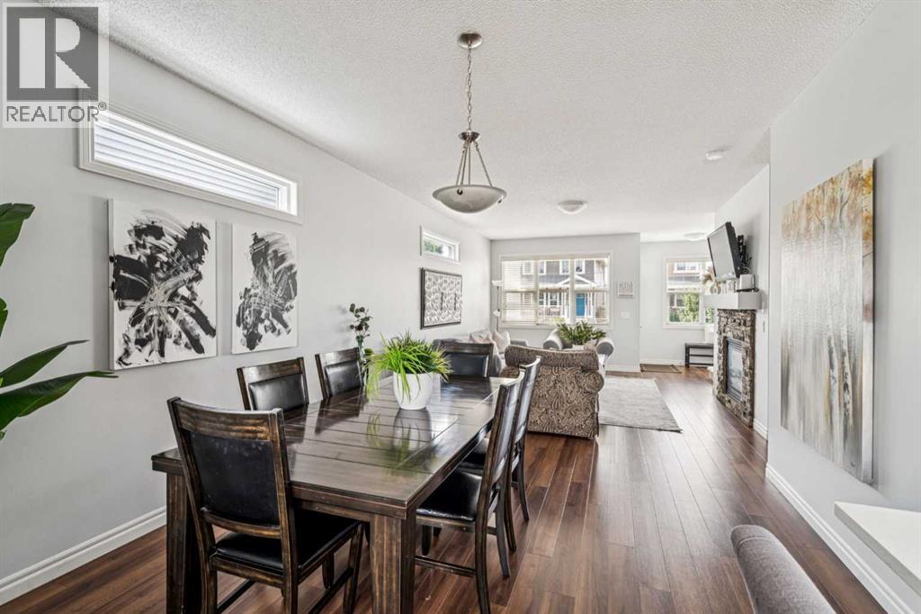 91 River Heights Green, Cochrane, Alberta  T4C 0Y4 - Photo 11 - A2276607