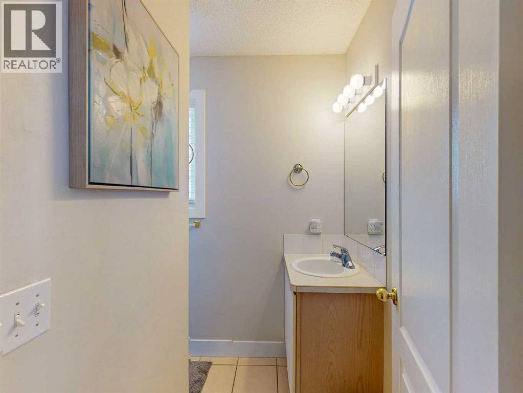 207, 1997 Sirocco Drive Sw, Calgary, Alberta  T3H 3E6 - Photo 15 - A2287691