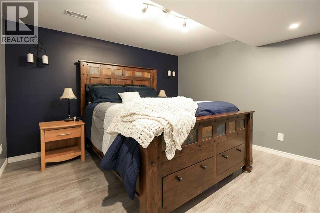 4 Mckee Close, Red Deer, Alberta  T4N 0L9 - Photo 34 - A2293777