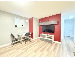 8246 152 STREET, Surrey, British Columbia