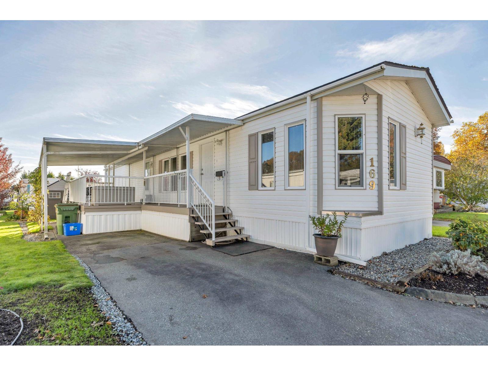 169 1840 160 Street, Surrey, British Columbia  V4A 4X4 - Photo 4 - R3063553