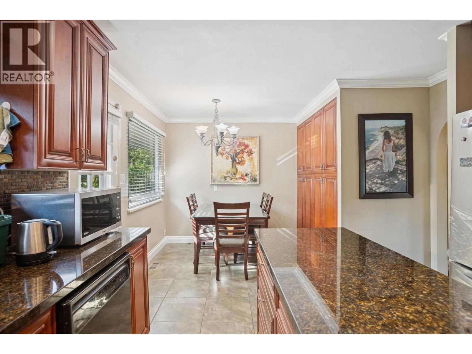 7730 Stanley Street, Burnaby, British Columbia  V5E 1V8 - Photo 13 - R3095915