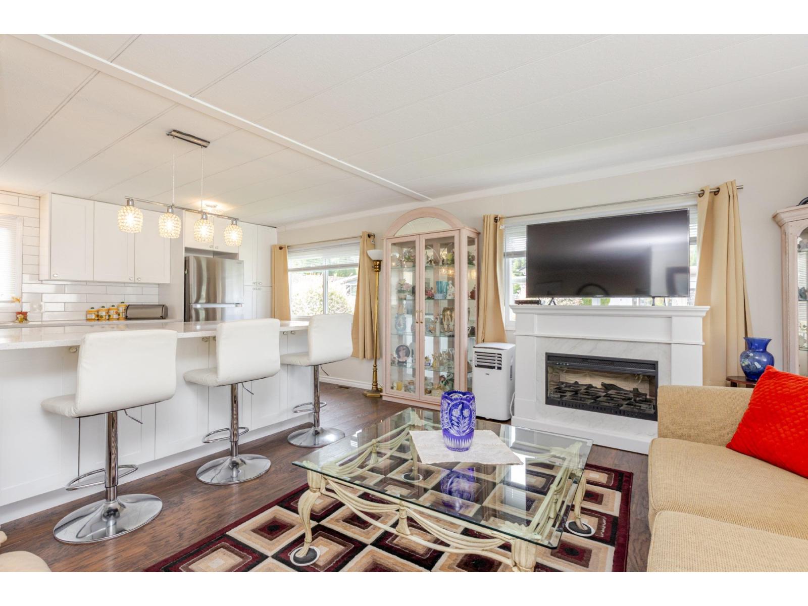 251 1840 160 Street, Surrey, British Columbia V4A 4X4 - Photo 6 - R3075335