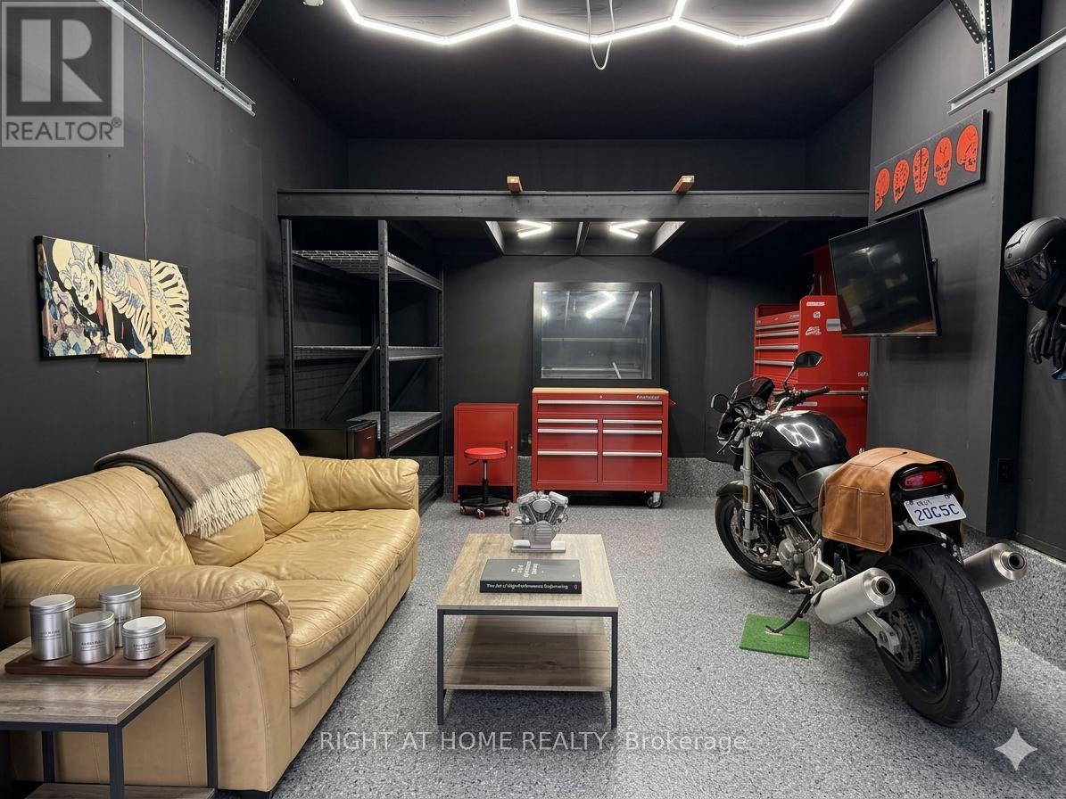 62 Windham Crescent, Clarington, Ontario  L1E 1Y3 - Photo 2 - E12900394