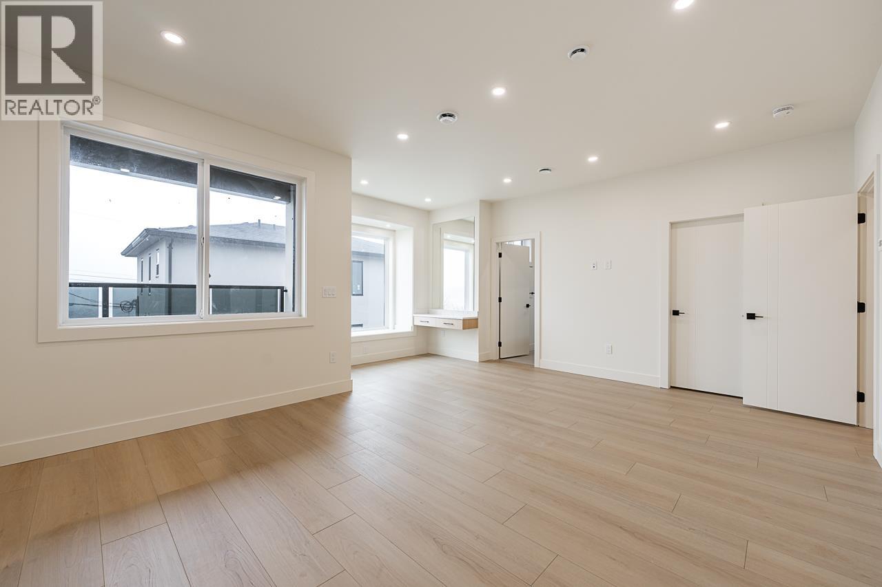 2 6554 Charles Street, Burnaby, British Columbia  V5B 2H1 - Photo 9 - R3101794