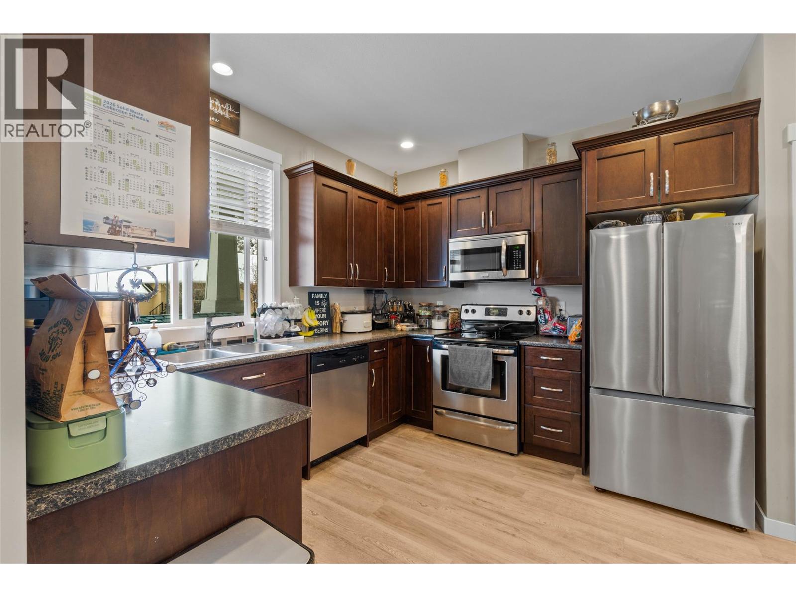 2860 Valleyview Drive Unit# 56, Kamloops, British Columbia  V2C 0B3 - Photo 4 - 10379823