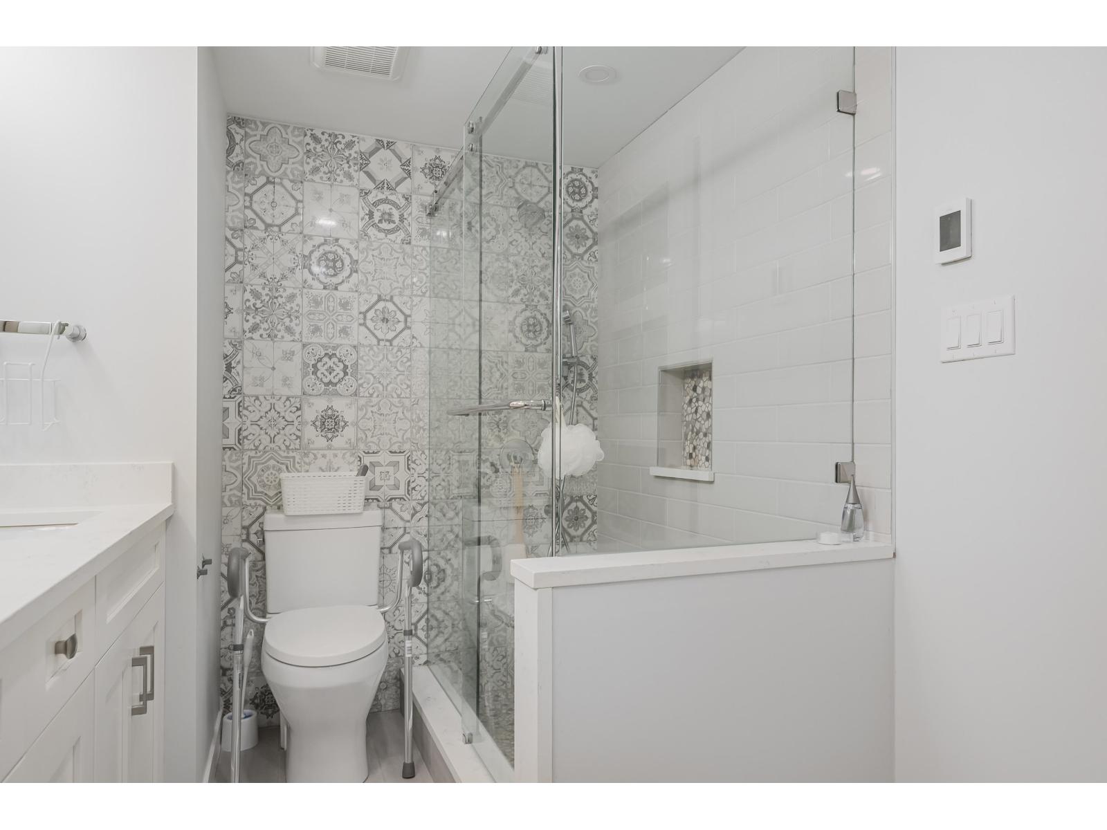 233 1840 160 Street, Surrey, British Columbia  V4A 4X4 - Photo 12 - R3085143