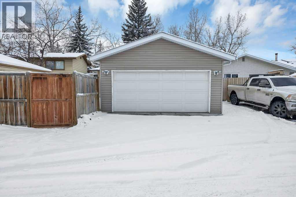 480 Midridge Drive Se, Calgary, Alberta  T2X 1B3 - Photo 39 - A2294667