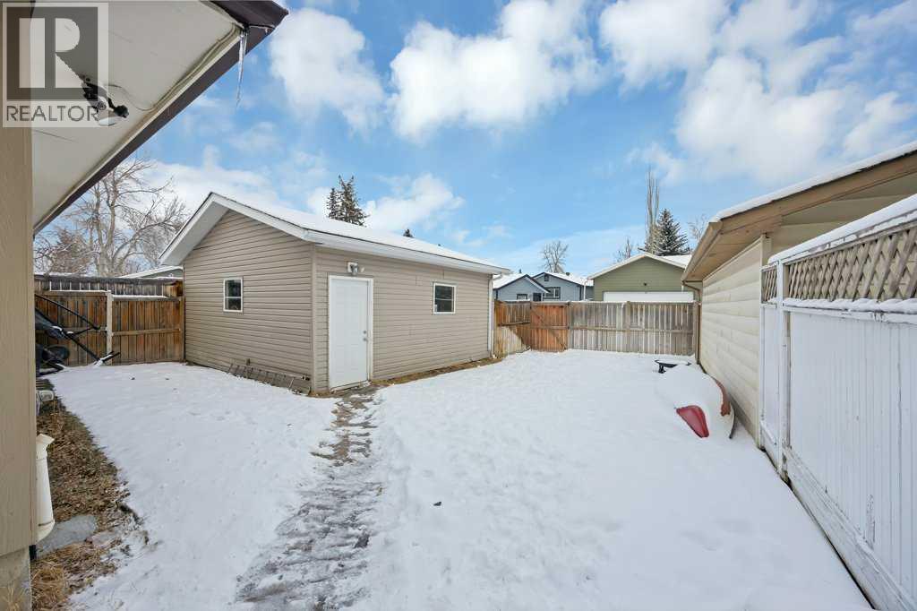 480 Midridge Drive Se, Calgary, Alberta  T2X 1B3 - Photo 37 - A2294667