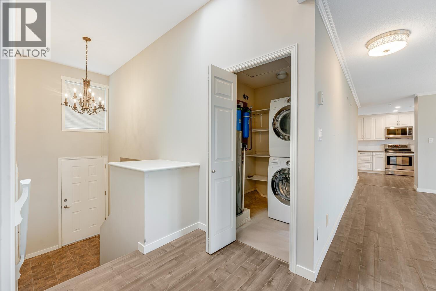 1115 O'flaherty Gate, Port Coquitlam, British Columbia  V3C 6H2 - Photo 21 - R3100973