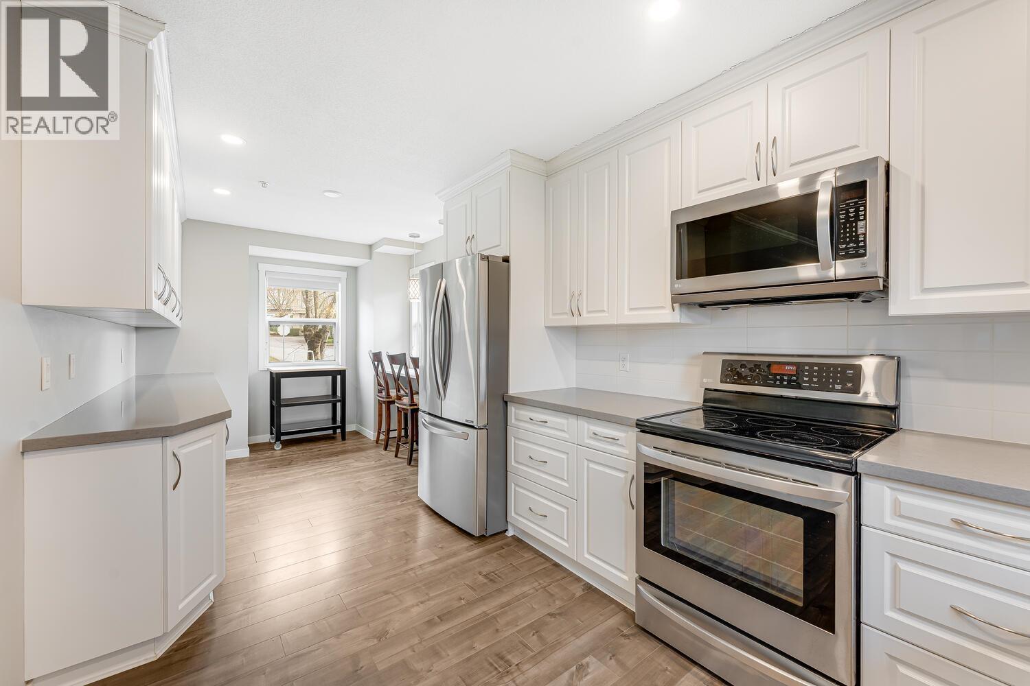 1115 O'flaherty Gate, Port Coquitlam, British Columbia  V3C 6H2 - Photo 7 - R3100973