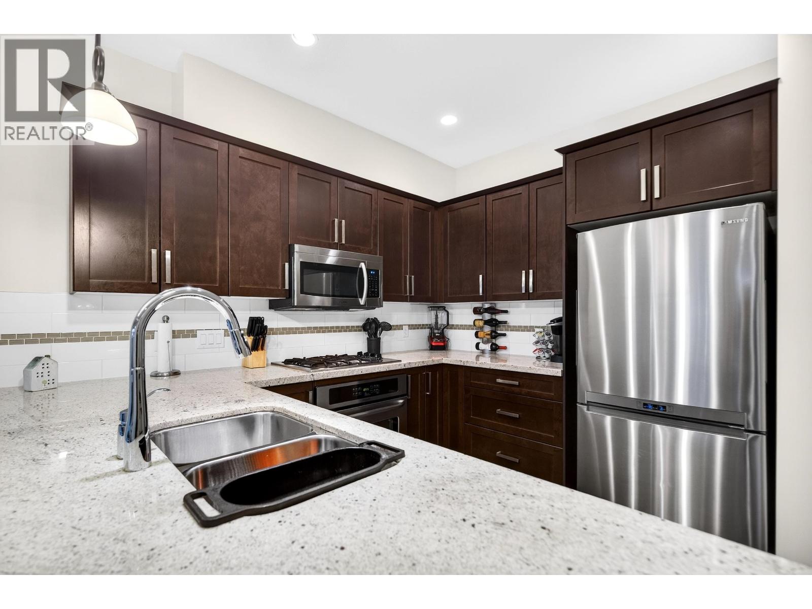 69 22865 Telosky Avenue, Maple Ridge, British Columbia  V2X 8Z9 - Photo 6 - R3101790