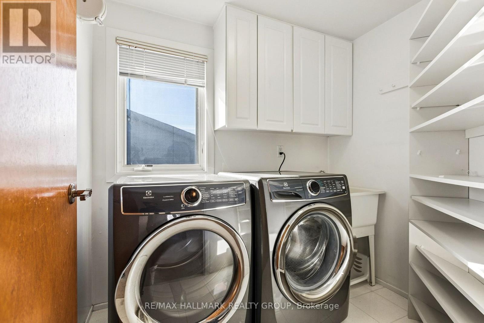 500 Foxview Place, Ottawa, Ontario  K1K 4C4 - Photo 29 - X12901776