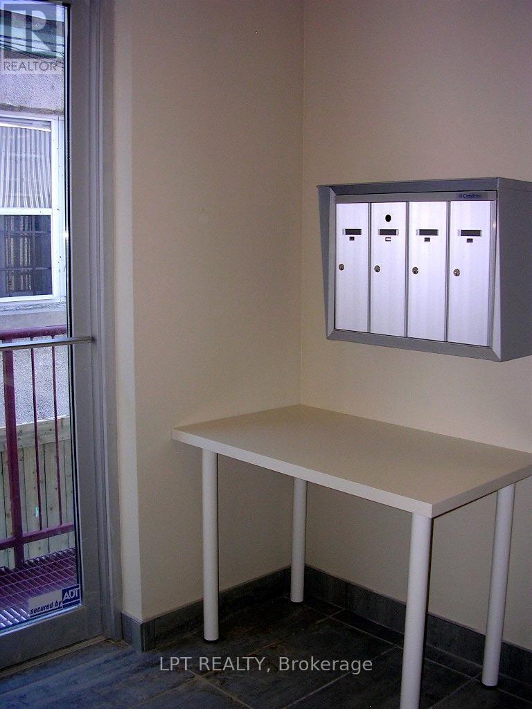 3 Claremont Drive, Ottawa, Ontario  K1K 4J6 - Photo 27 - X12901784