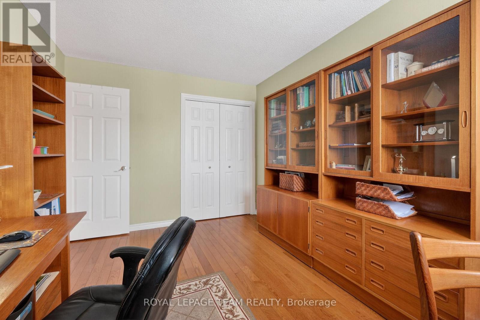 11 Speers Crescent, Ottawa, Ontario  K2M 1W1 - Photo 33 - X12901798