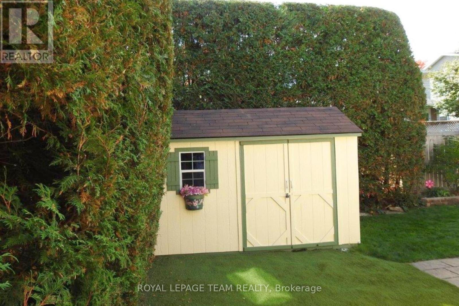 11 Speers Crescent, Ottawa, Ontario  K2M 1W1 - Photo 43 - X12901798