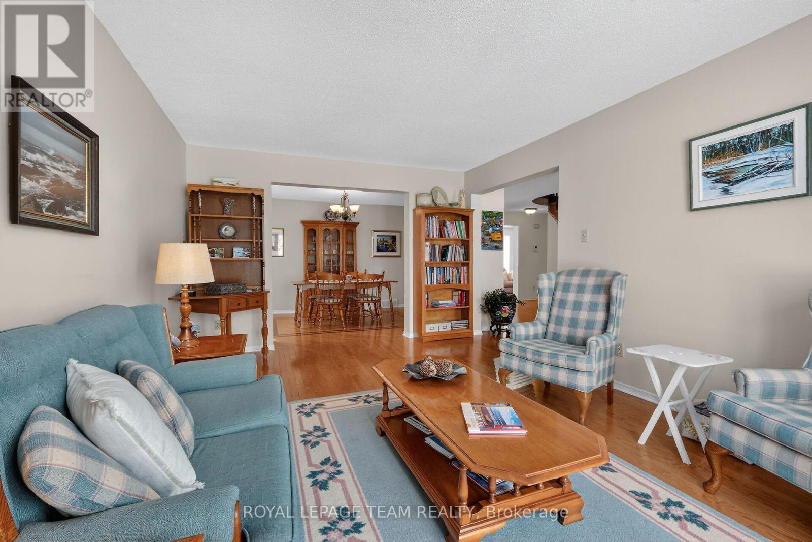 11 Speers Crescent, Ottawa, Ontario  K2M 1W1 - Photo 8 - X12901798