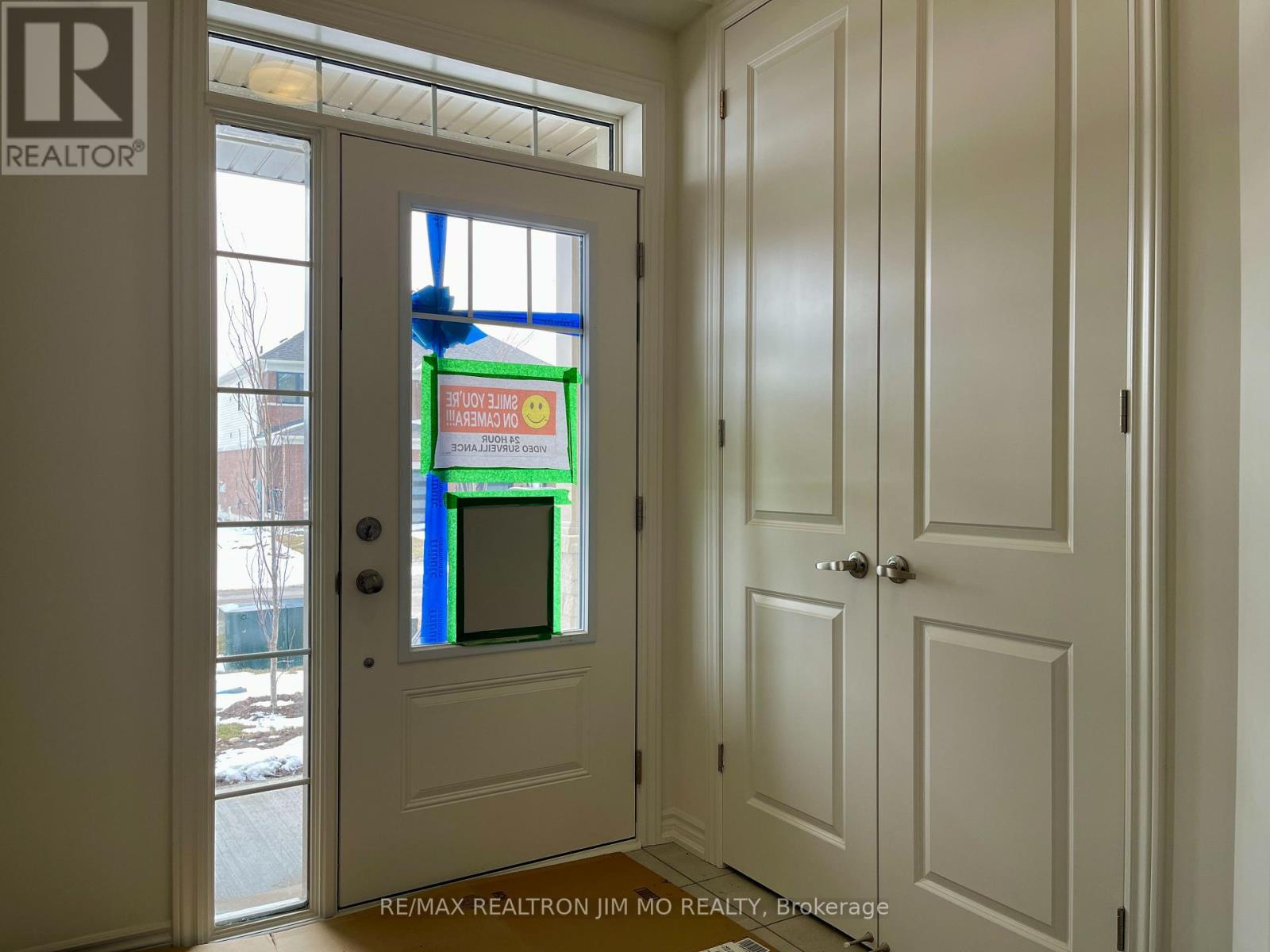 100 Sanderson Drive, Kawartha Lakes, Ontario  K9V 0S8 - Photo 3 - X12898160