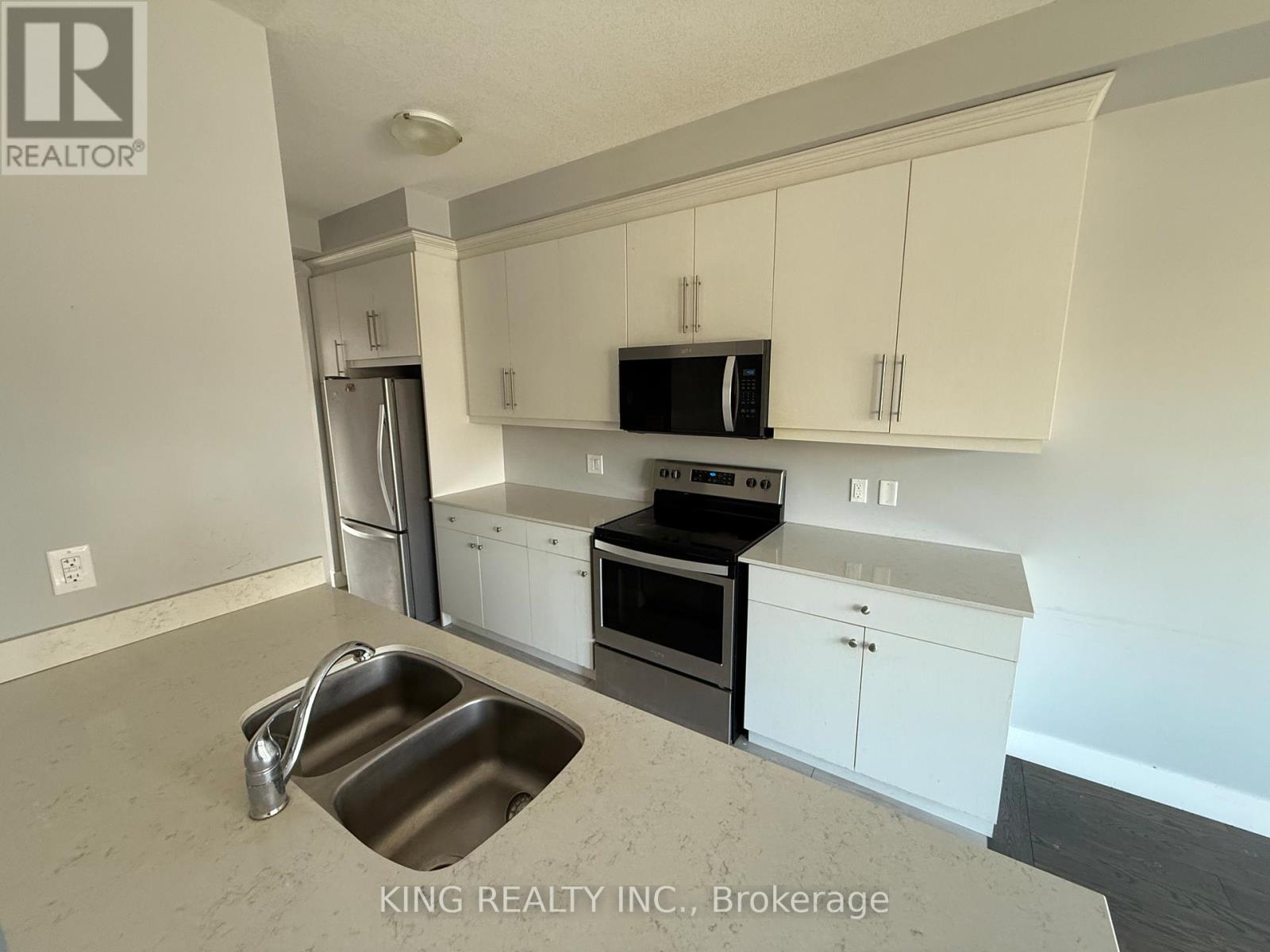 51 - 2070 Meadowgate Boulevard, London South, Ontario  N6M 0H5 - Photo 19 - X12898308