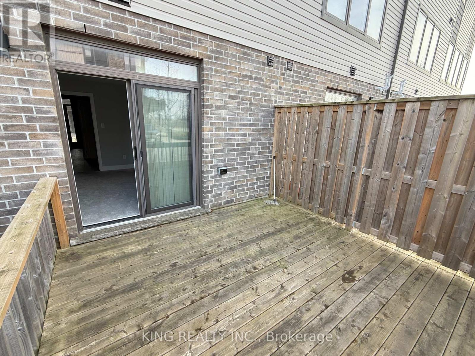 51 - 2070 Meadowgate Boulevard, London South, Ontario  N6M 0H5 - Photo 7 - X12898308