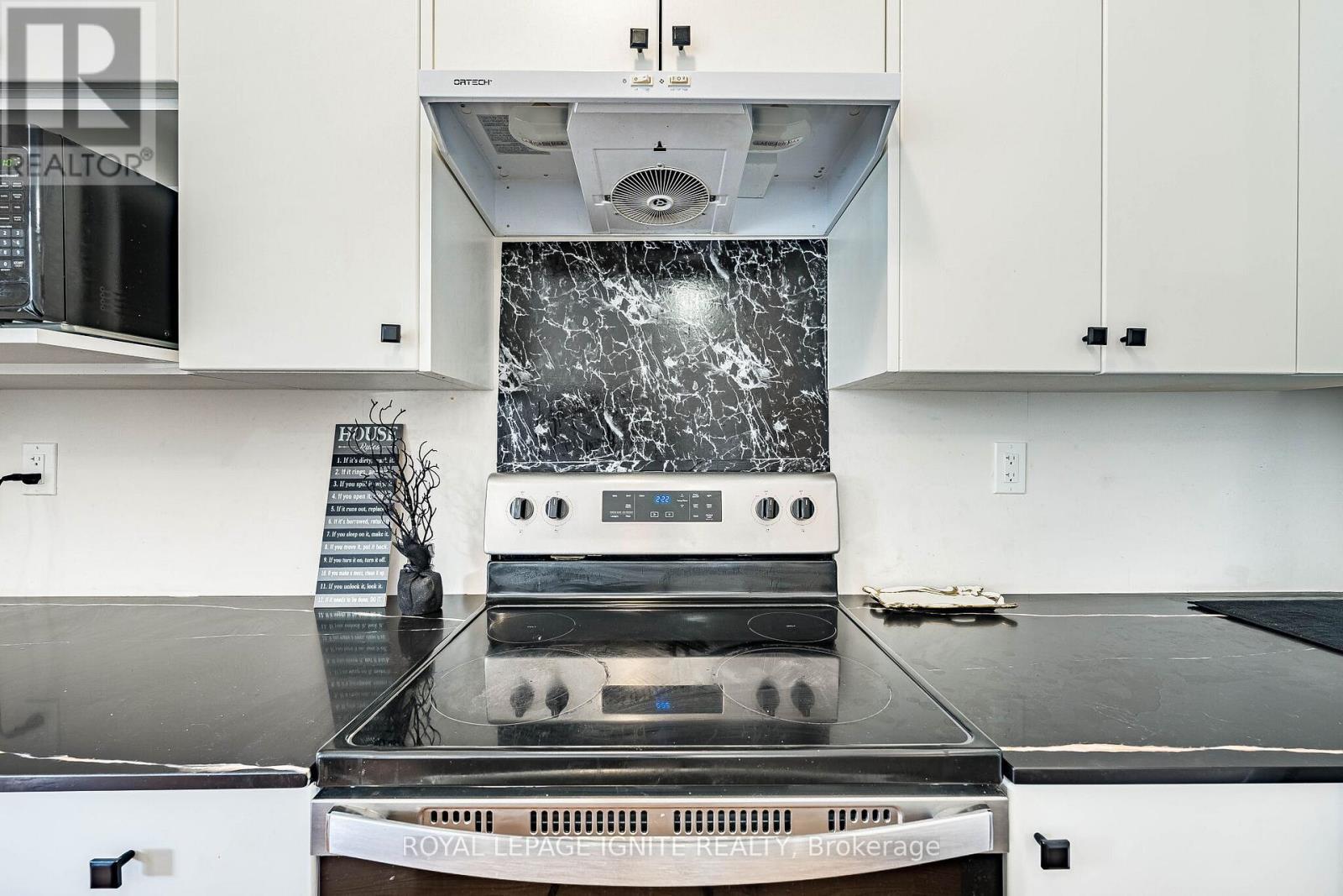 55 Chiffon Street, Vaughan, Ontario  L4L 0M6 - Photo 24 - N12901778