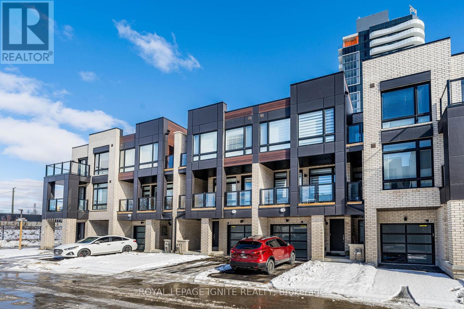 55 Chiffon Street, Vaughan, Ontario  L4L 0M6 - Photo 5 - N12901778