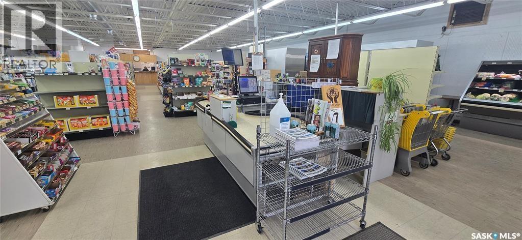 303 Railway Avenue, Glenavon, Saskatchewan  S0G 1Y0 - Photo 6 - SK030902