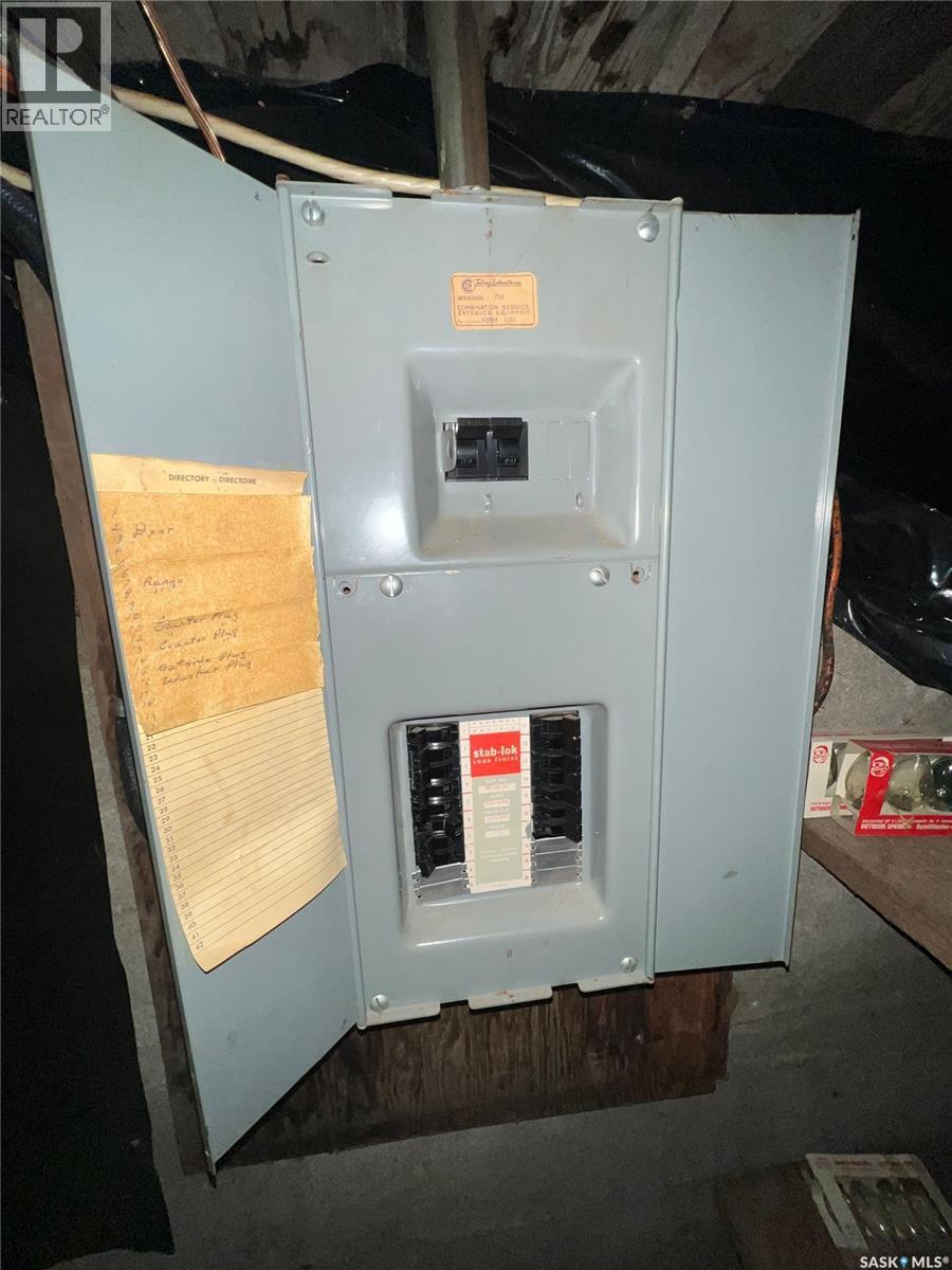 1118 17th Street W, Prince Albert, Saskatchewan  S6V 3Y8 - Photo 11 - SK030842