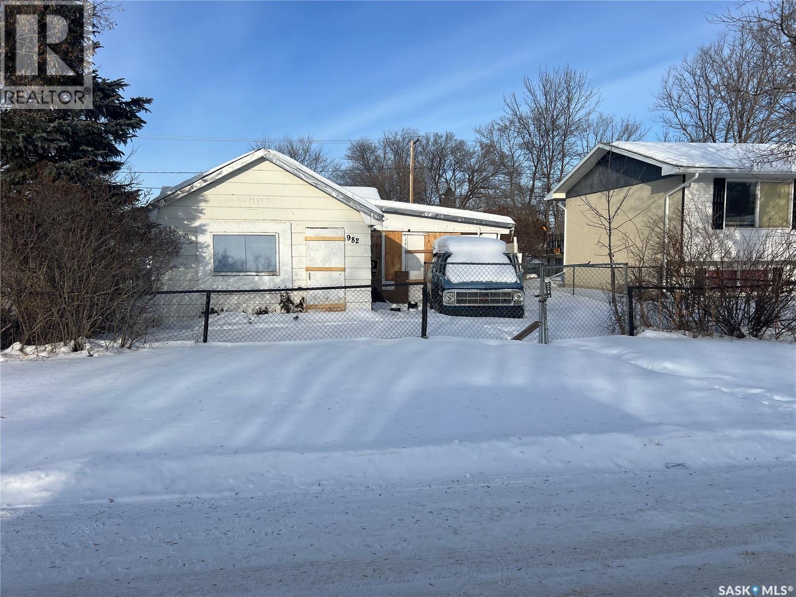 982 18th STREET W, Prince Albert, Saskatchewan