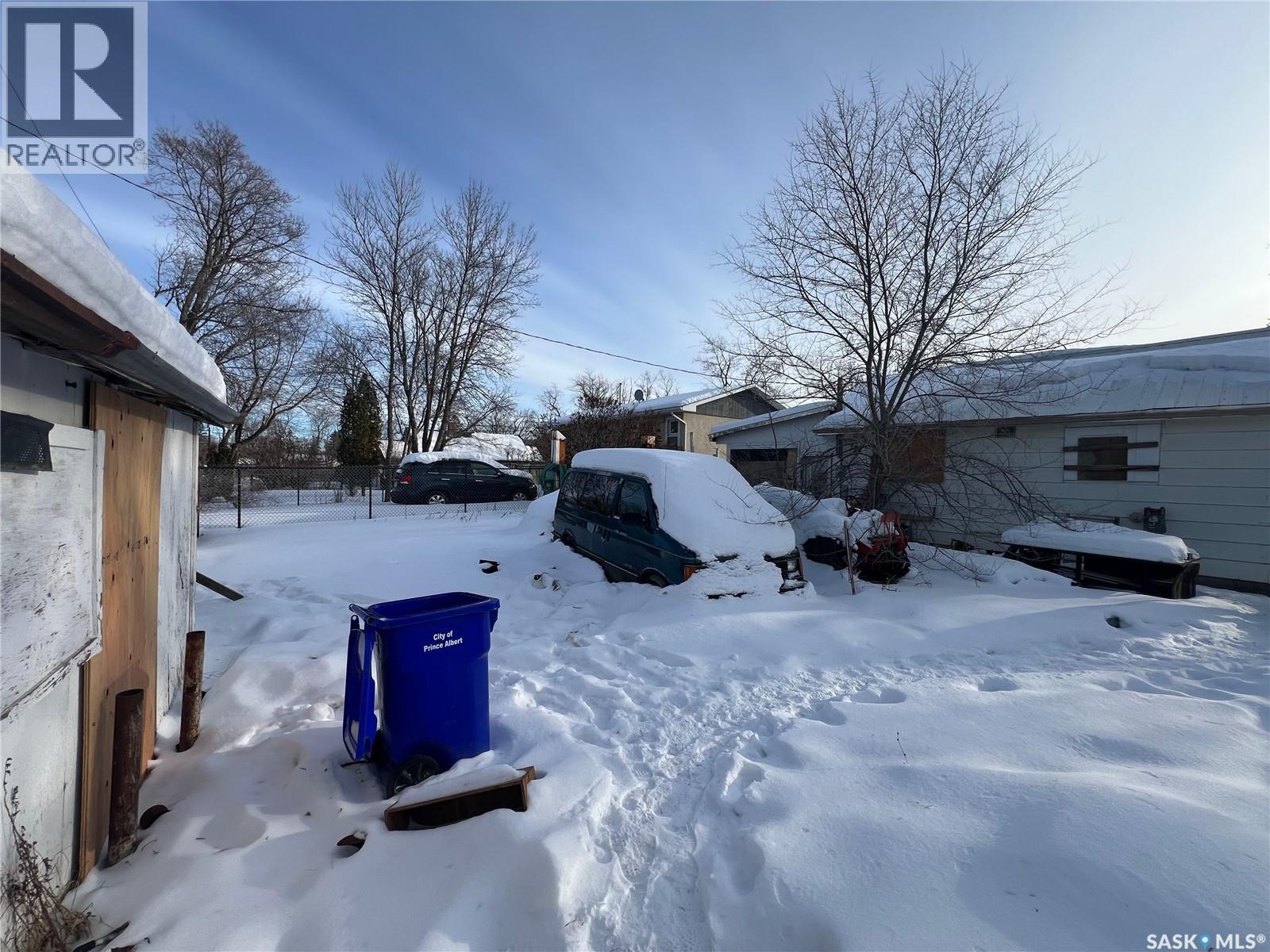 982 18th Street W, Prince Albert, Saskatchewan  S6V 4B1 - Photo 3 - SK030733