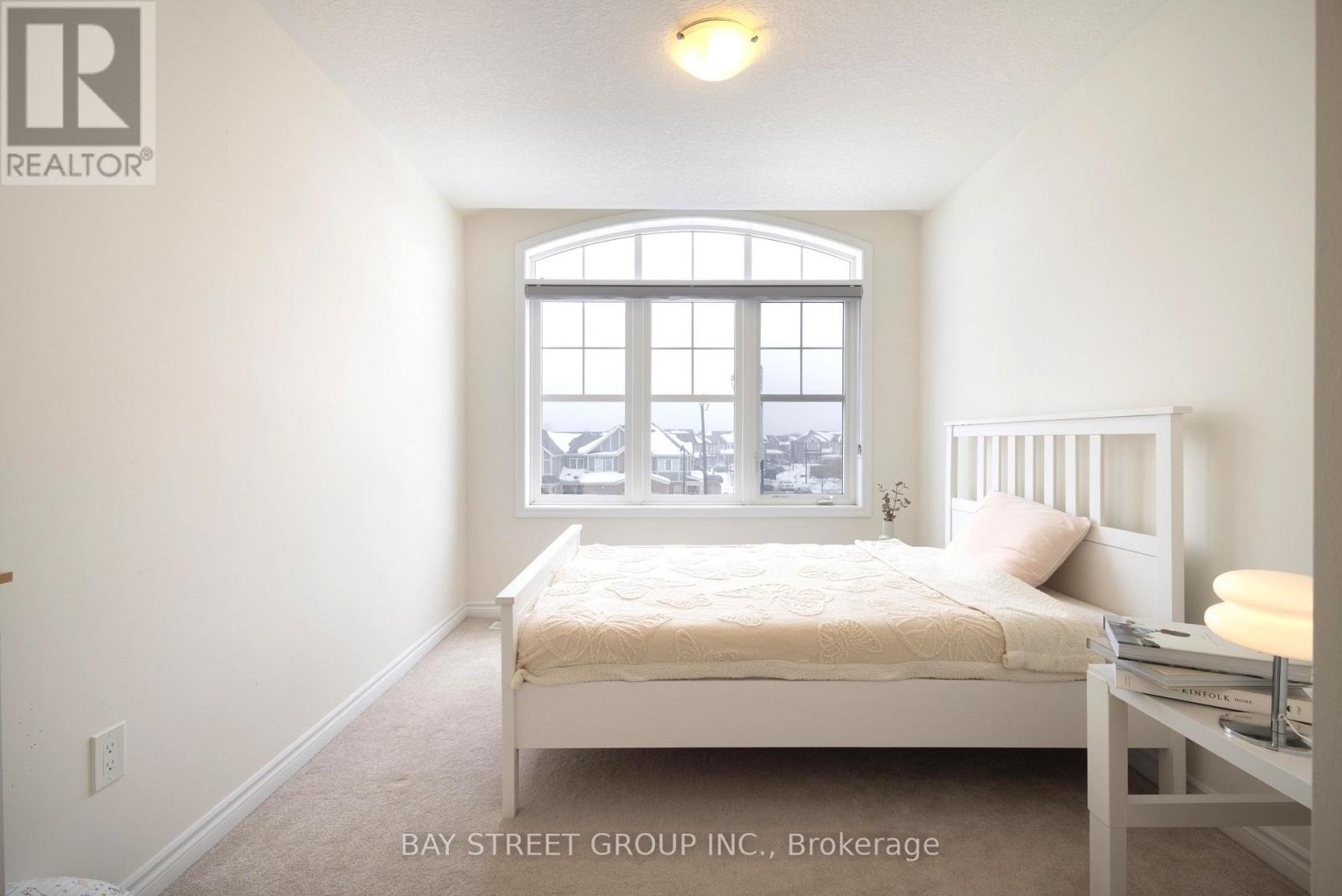 11 - 230 Avonsyde Boulevard, Hamilton, Ontario  L8B 1T9 - Photo 13 - X12800602