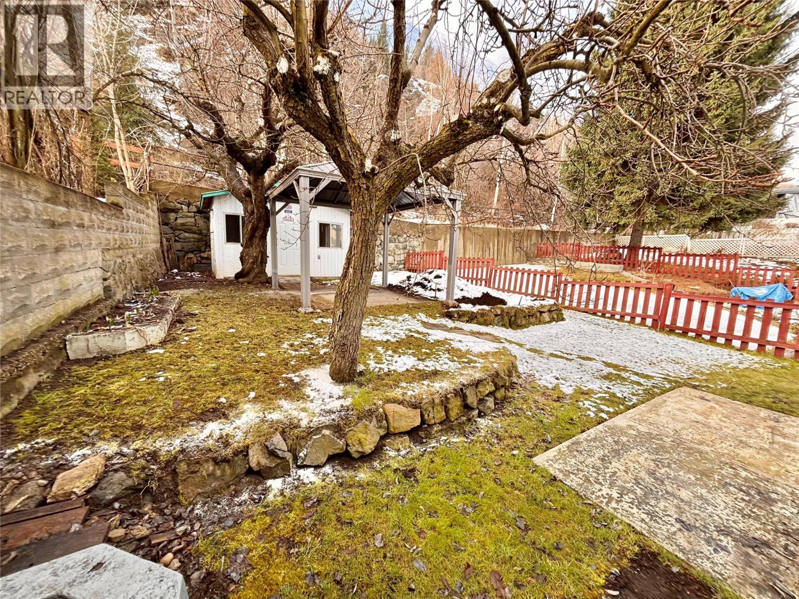 2140 Daniel Street Street, Trail, British Columbia  V1R 4G9 - Photo 8 - 10379499