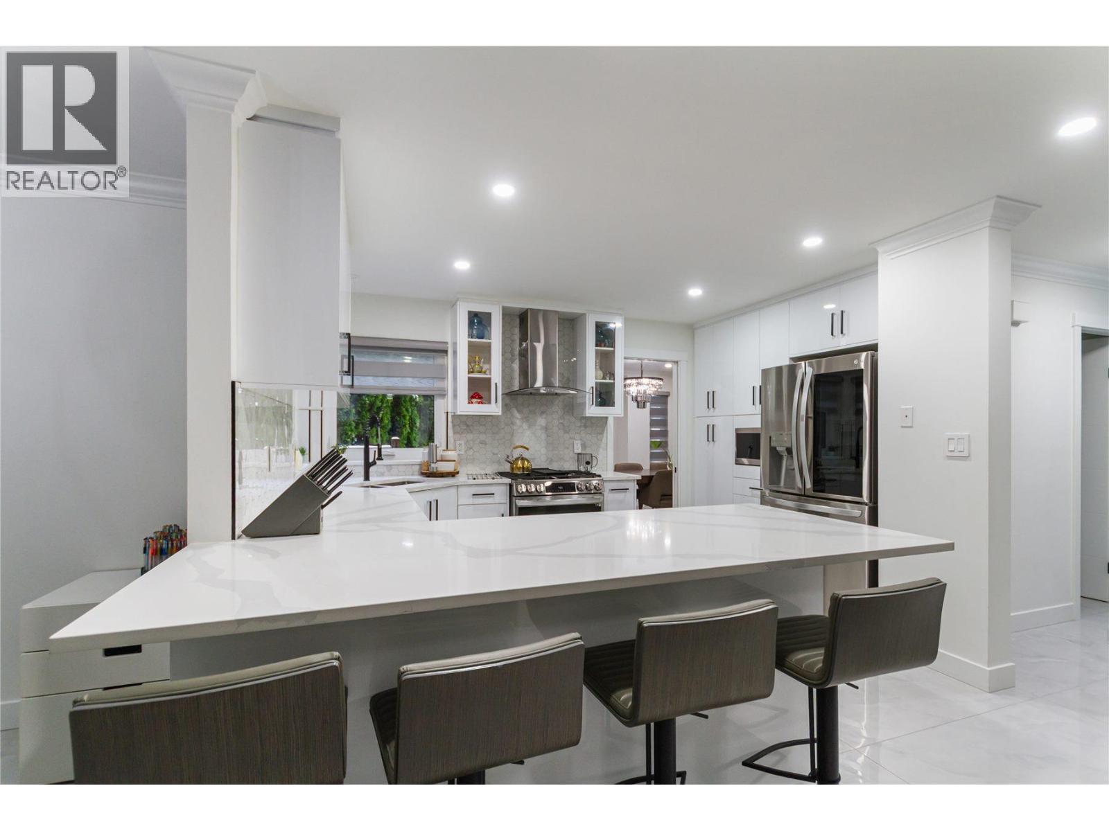 2799 Mara Drive, Coquitlam, British Columbia  V3C 5P8 - Photo 7 - R3101587