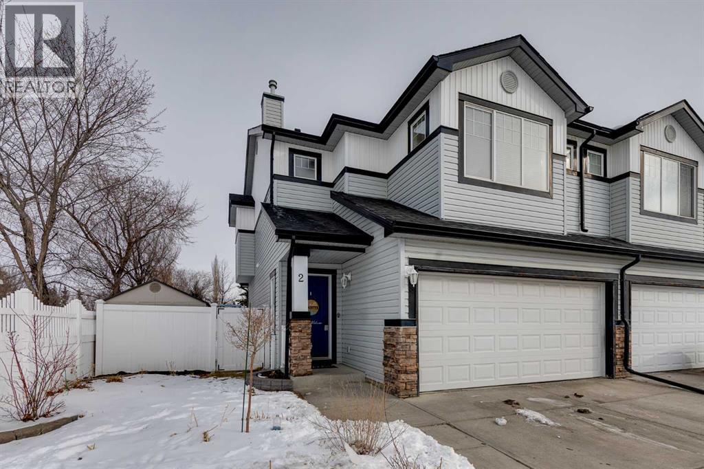 2 Everridge Villas Sw, Calgary, Alberta  T2Y 4Z1 - Photo 2 - A2294641