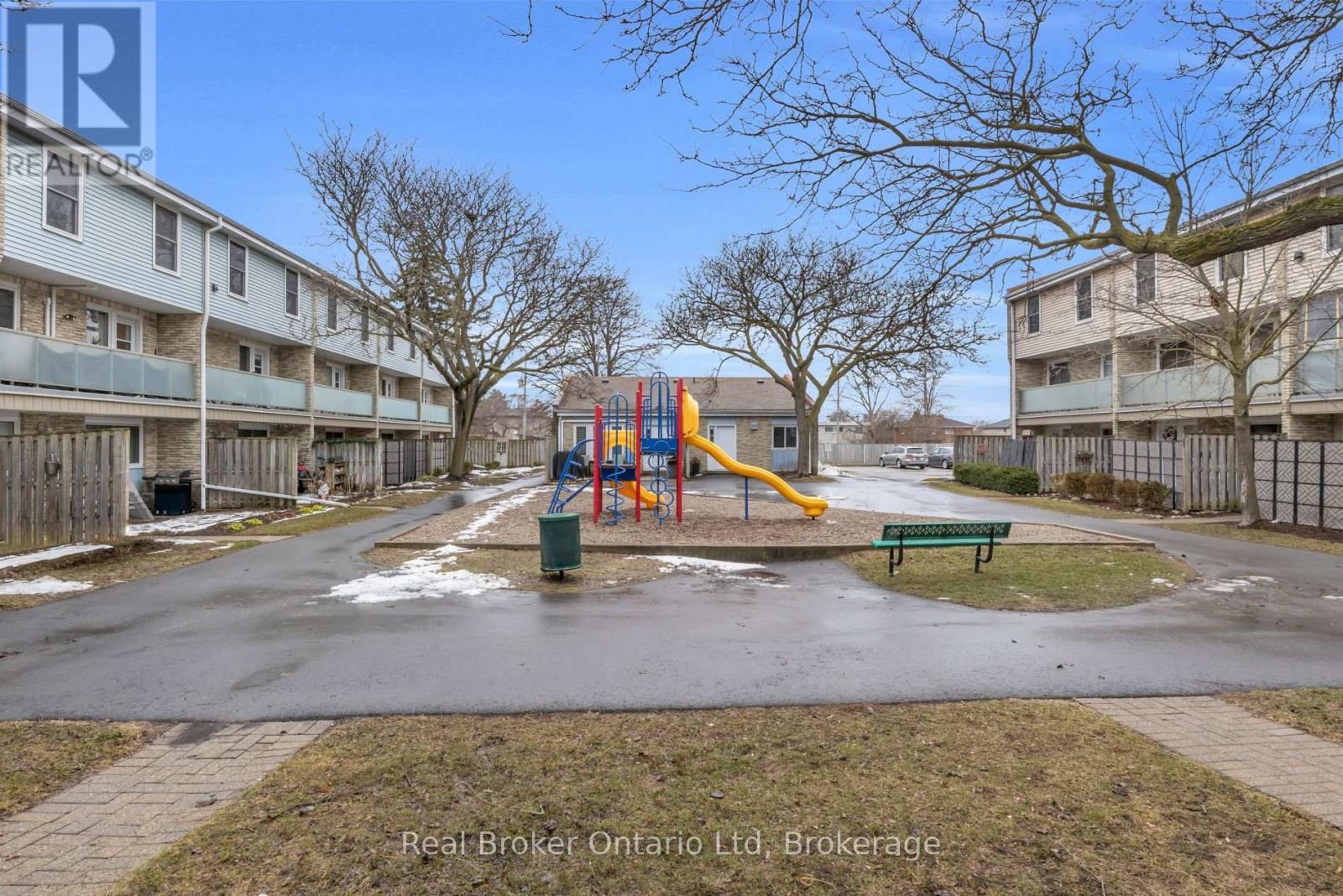 57 - 35 Breckenridge Drive, Kitchener, Ontario  N2B 3H5 - Photo 16 - X12898556