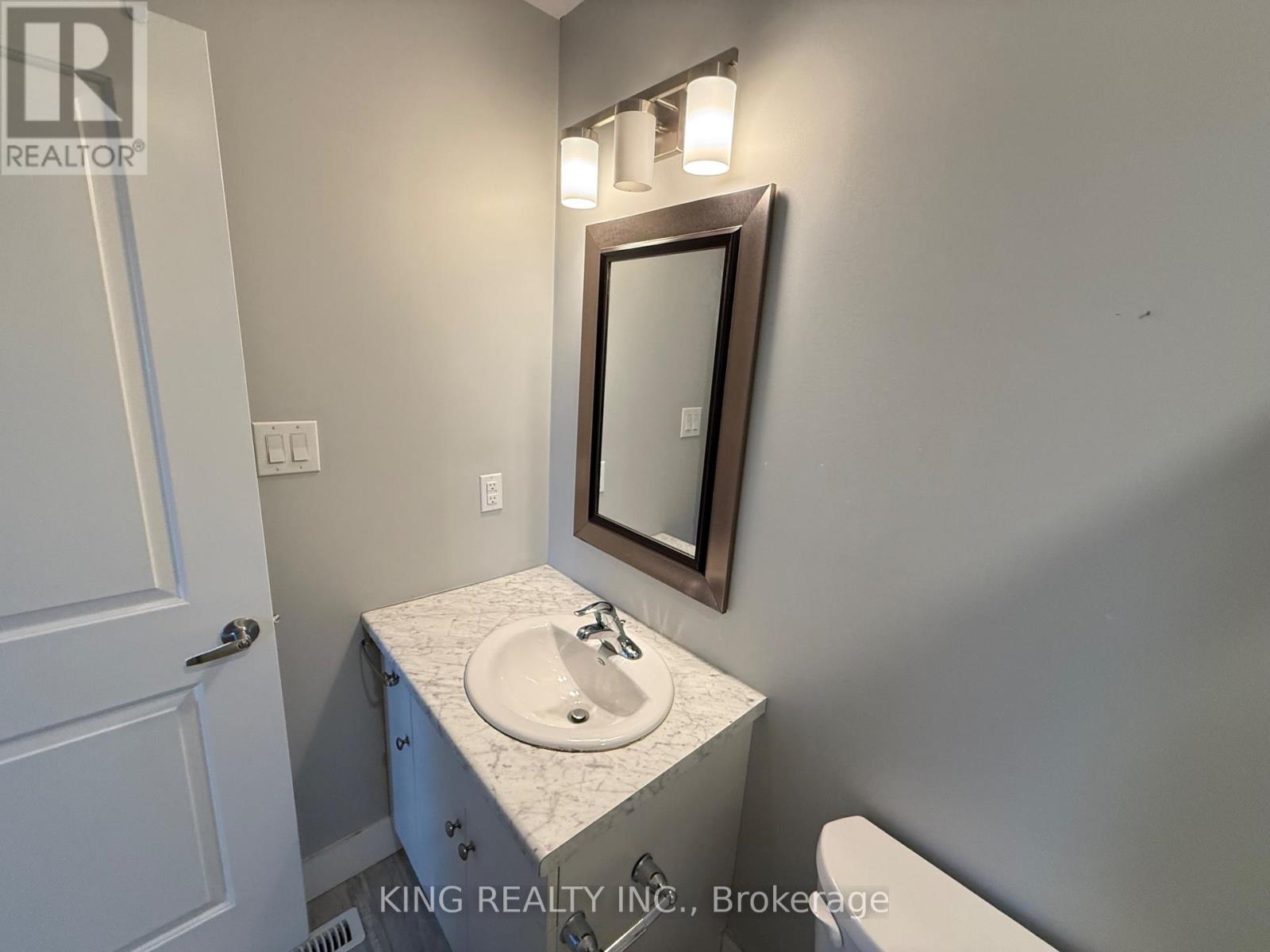 51 - 2070 Meadowgate Boulevard, London South, Ontario  N6M 0H5 - Photo 45 - X12898308