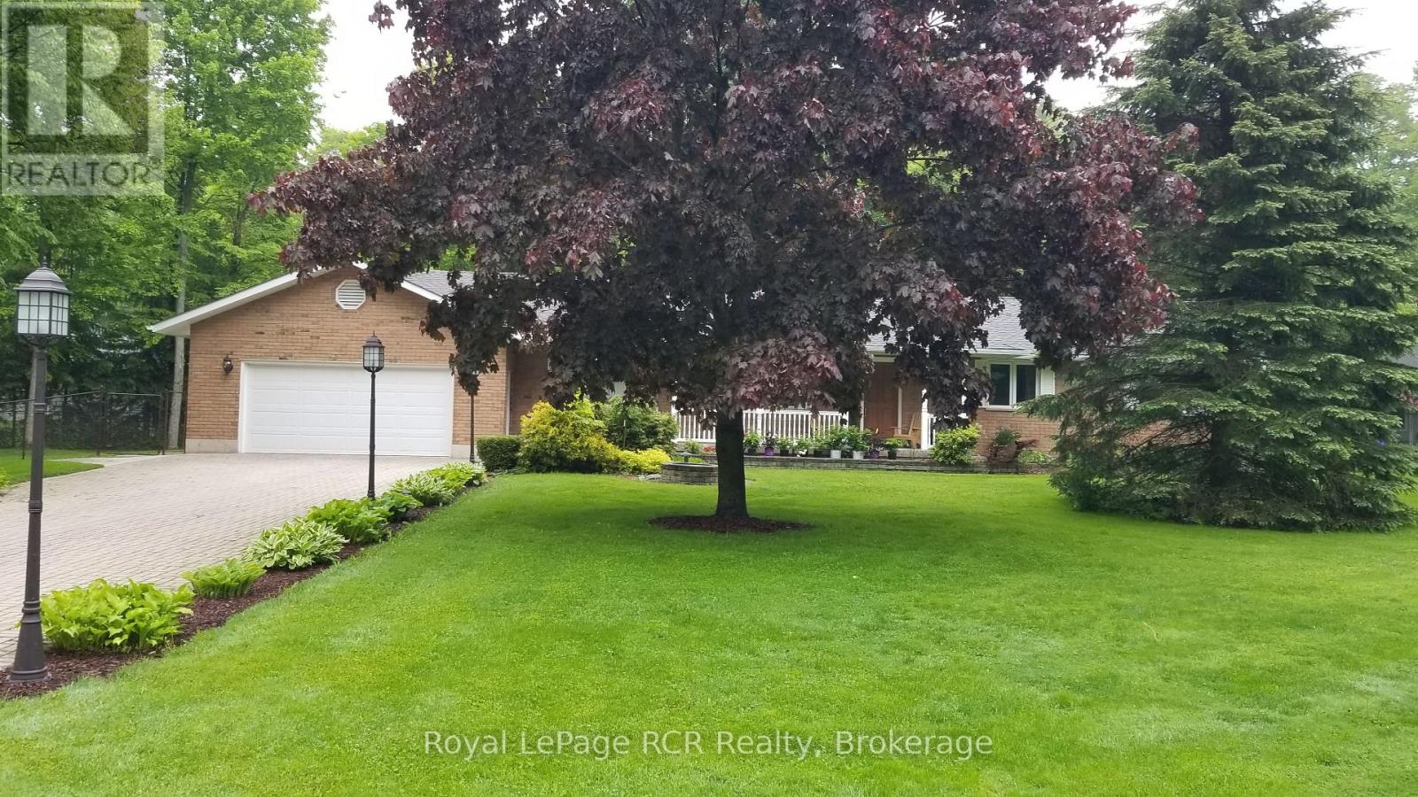 3 Woodland Court, South Bruce, Ontario  N0G 2V0 - Photo 3 - X12901816