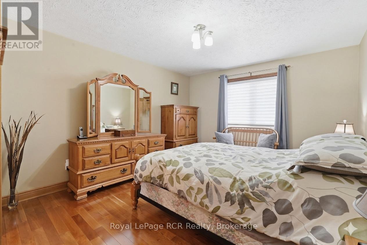 3 Woodland Court, South Bruce, Ontario  N0G 2V0 - Photo 32 - X12901816