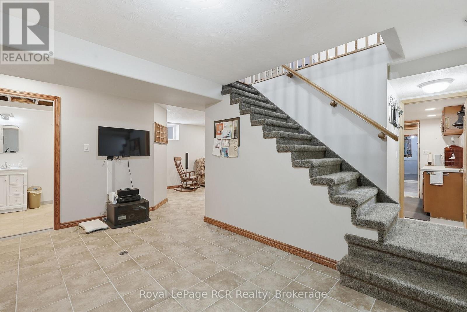 3 Woodland Court, South Bruce, Ontario  N0G 2V0 - Photo 37 - X12901816