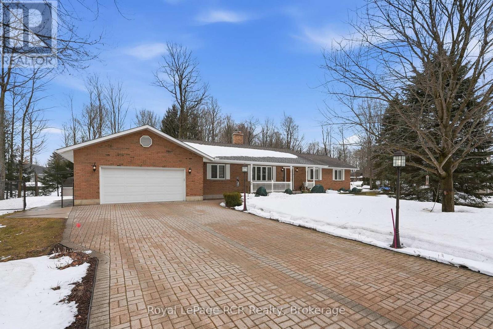 3 Woodland Court, South Bruce, Ontario  N0G 2V0 - Photo 9 - X12901816