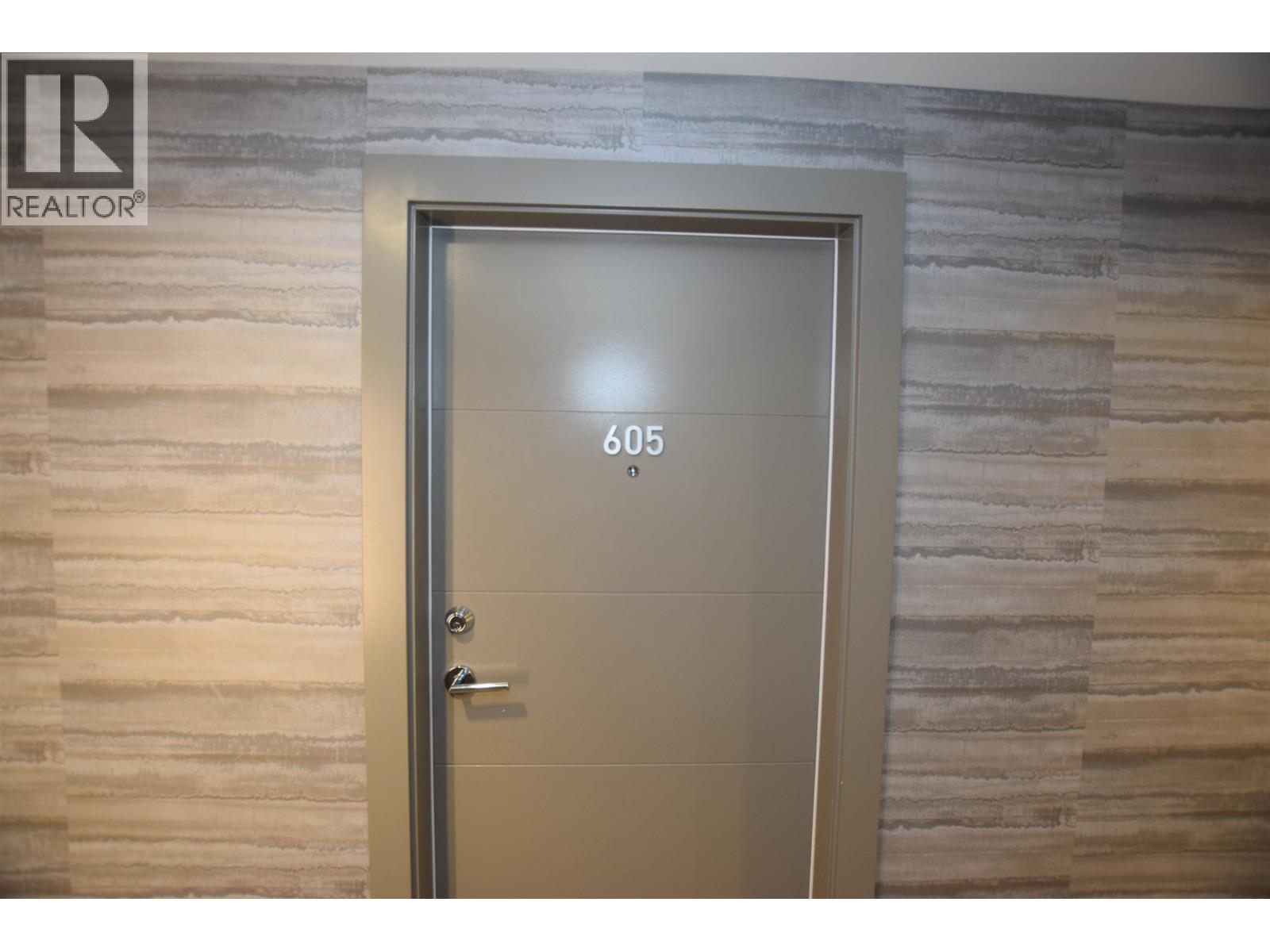 605 652 Whiting Way, Coquitlam, British Columbia  V3J 0K3 - Photo 8 - R3101740