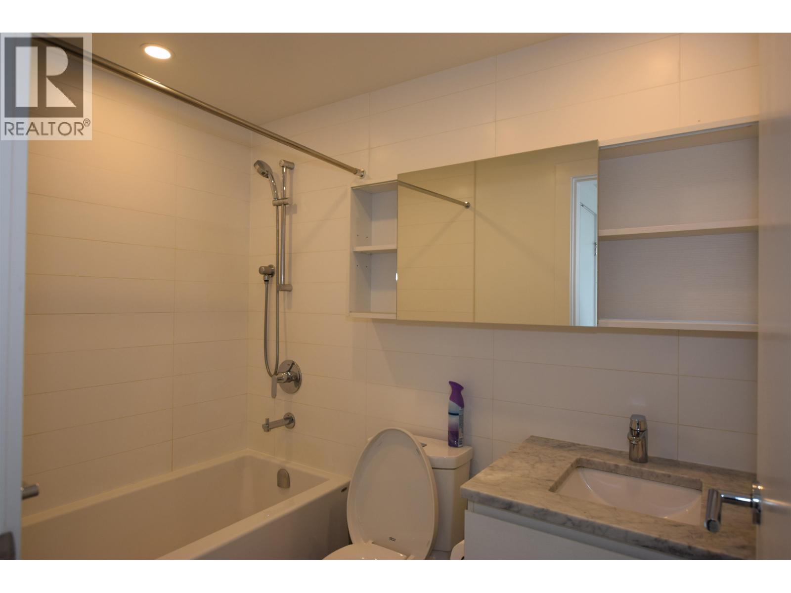 605 652 Whiting Way, Coquitlam, British Columbia  V3J 0K3 - Photo 25 - R3101740