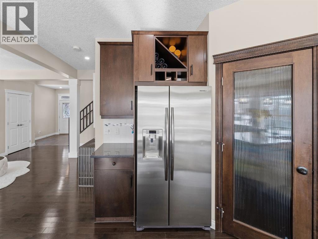 91 Silverado Ridge Crescent Sw, Calgary, Alberta  T2X 0J8 - Photo 9 - A2293435