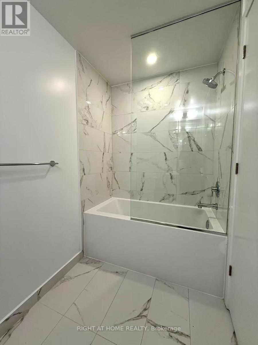 3702 - 180 Front Street E, Toronto, Ontario  M5A 0A9 - Photo 11 - C12901812