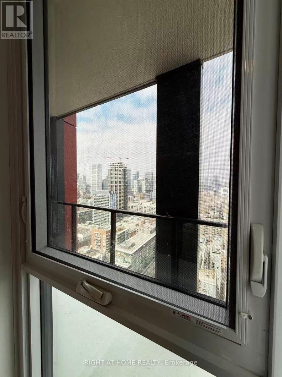 3702 - 180 Front Street E, Toronto, Ontario  M5A 0A9 - Photo 18 - C12901812