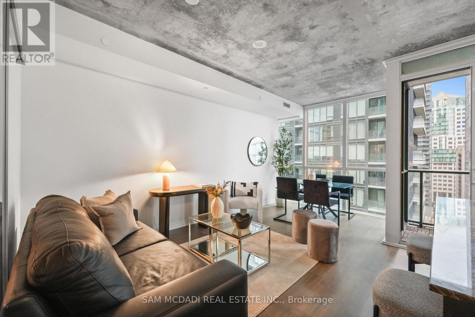 1603 - 88 Blue Jays Way, Toronto (Waterfront Communities), Ontario  M5V 0L7 - Photo 15 - C12901844