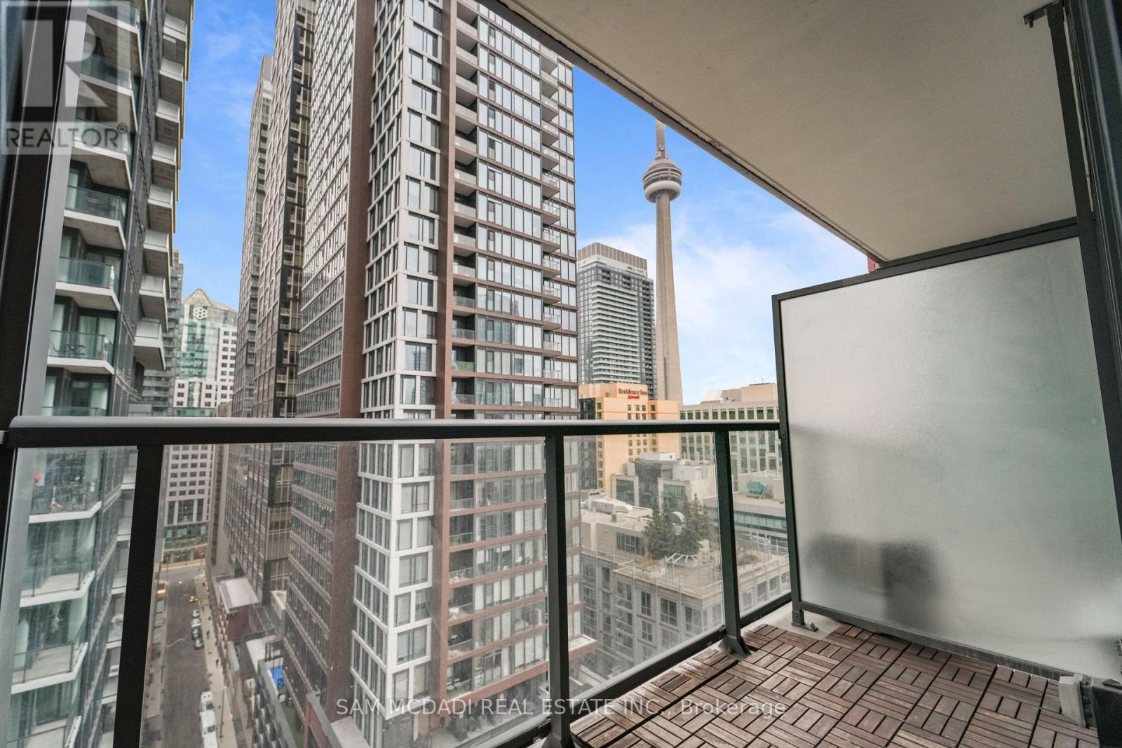 1603 - 88 Blue Jays Way, Toronto (Waterfront Communities), Ontario  M5V 0L7 - Photo 18 - C12901844